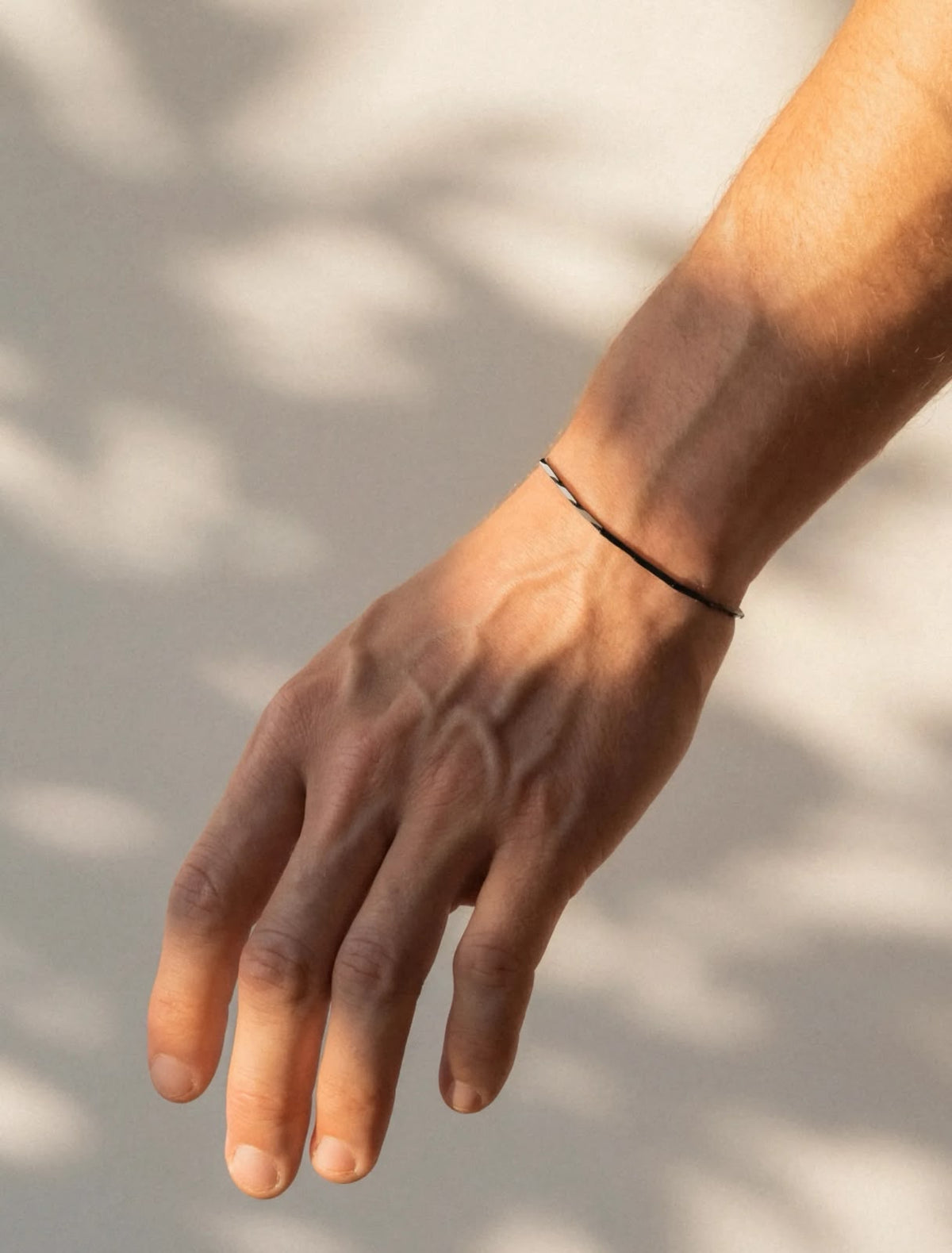 Linear Chain Bracelet — Black