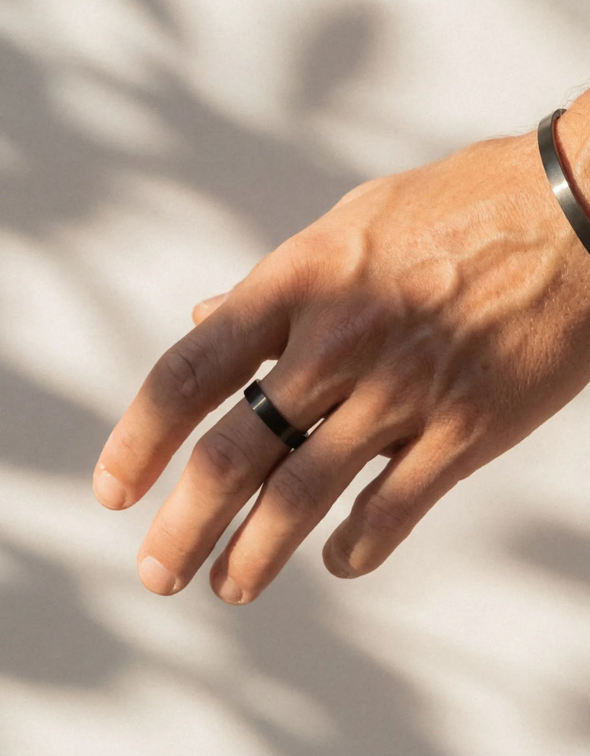 One-Size Ring — Black