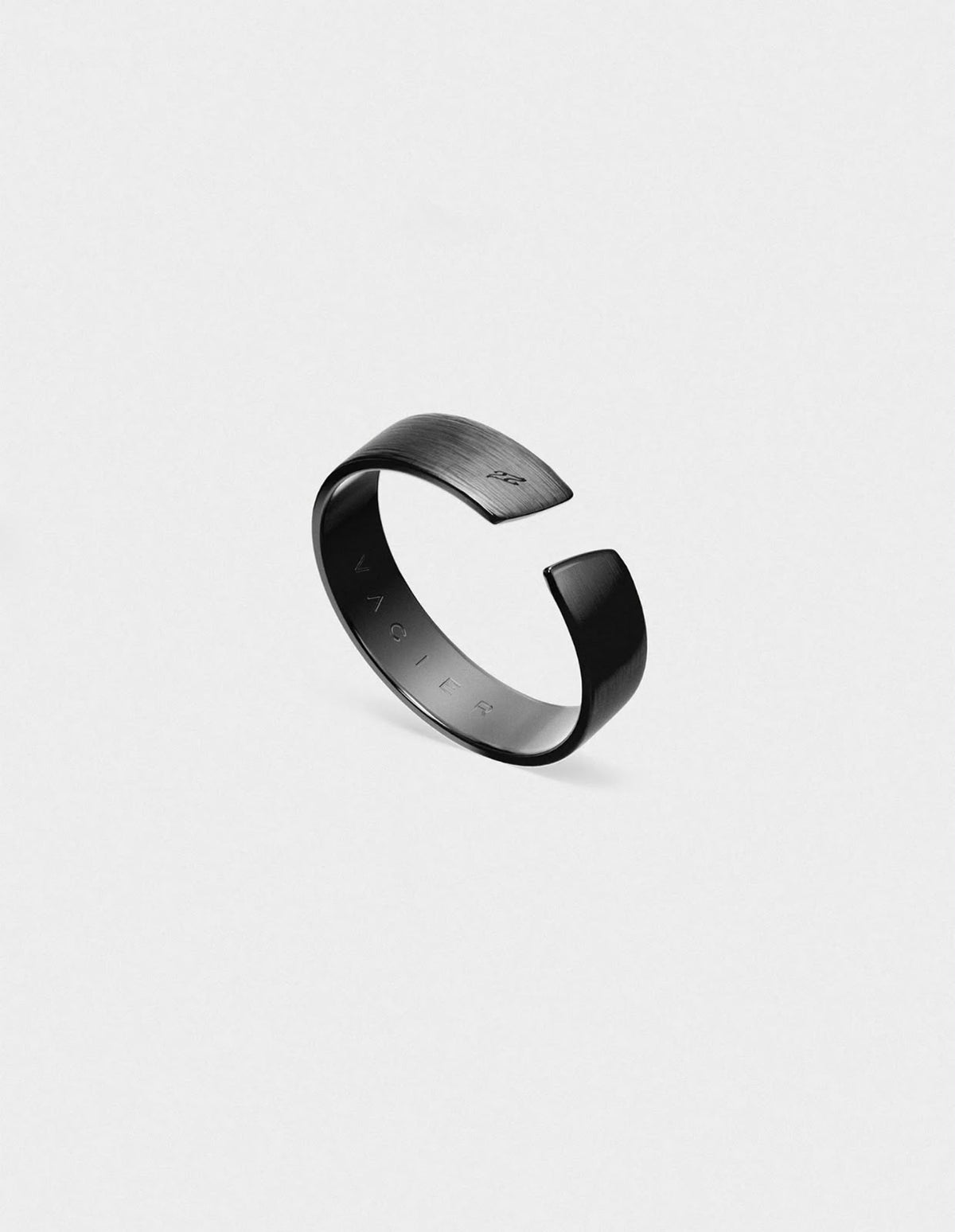 One-Size Ring — Black