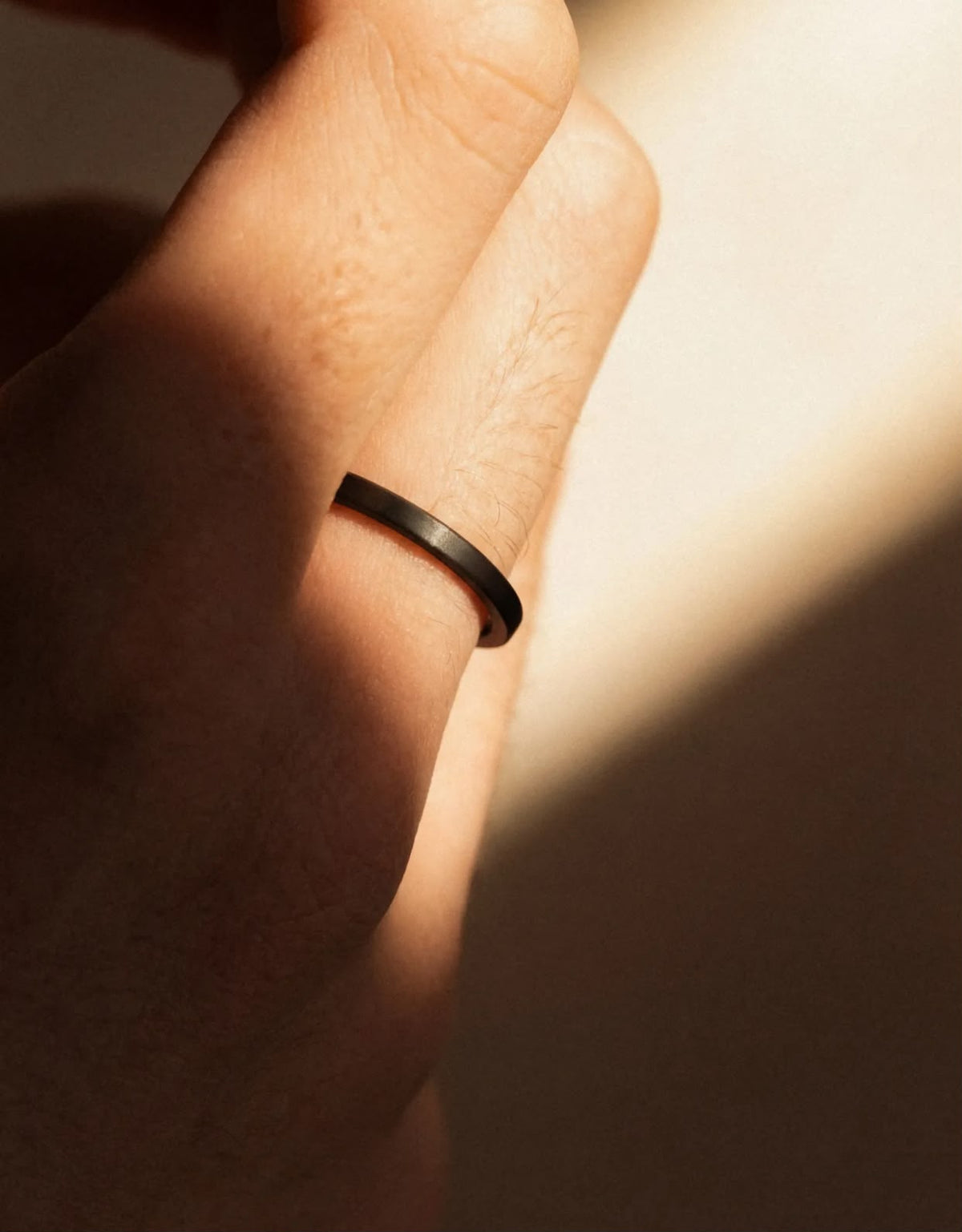 Stackable One-Size Ring — Black