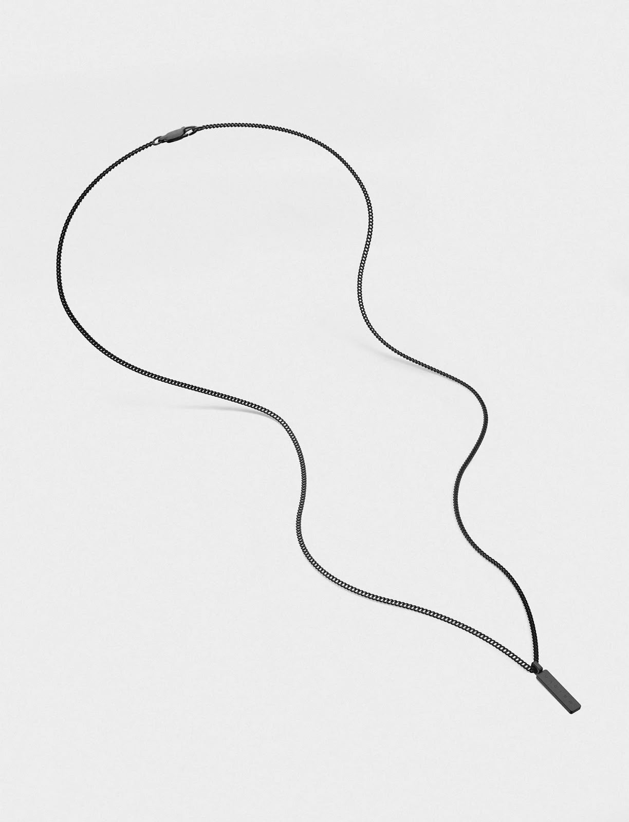Minimal Pendant Necklace