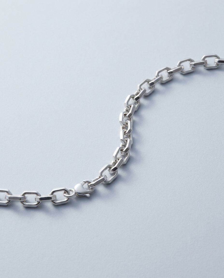 Octagon Chain Bracelet in polished silver