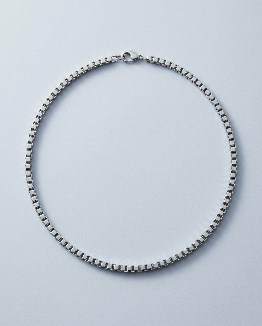 Square Chain Necklace in polished steel