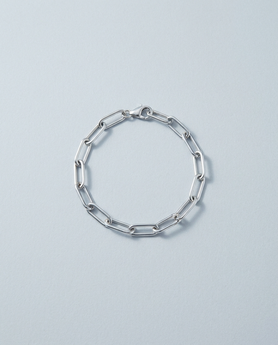 Clip Chain Bracelet in polished silver